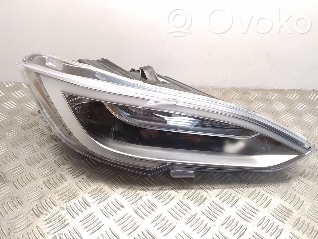 Tesla Model S Headlight/headlamp 