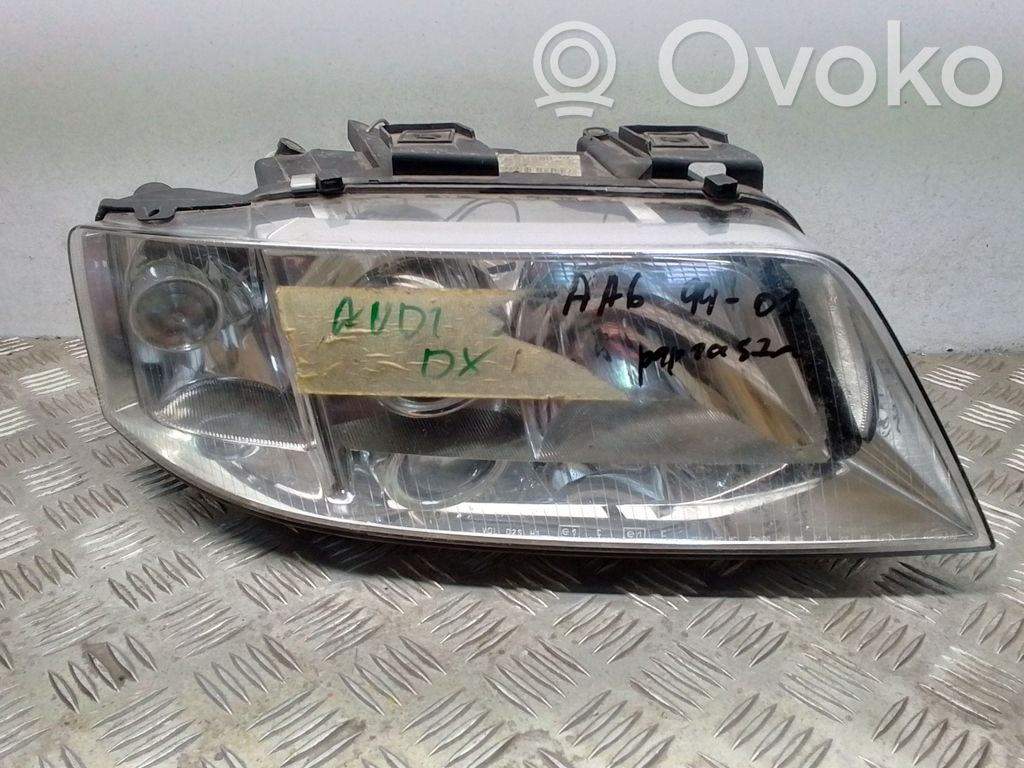 Audi A6 S6 C5 4B Scheinwerfer 