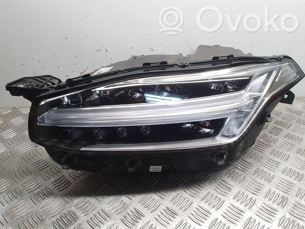 Scheinwerfer   31353153