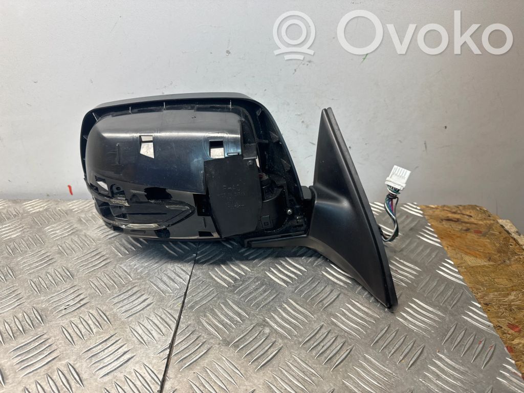 Subaru Legacy Front door electric wing mirror 