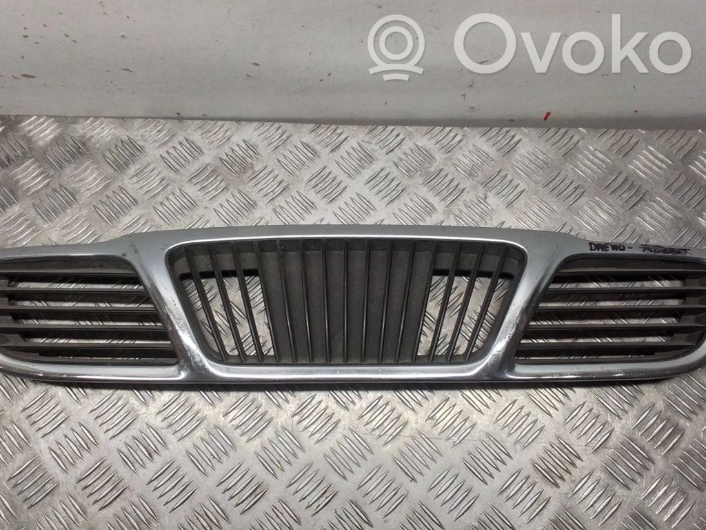Daewoo Lanos Front grill 