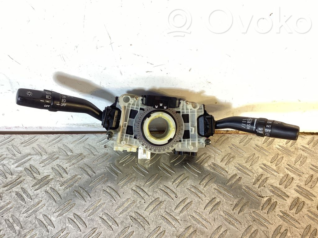 Lexus RX 330 - 350 - 400H Wiper turn signal indicator stalk/switch 