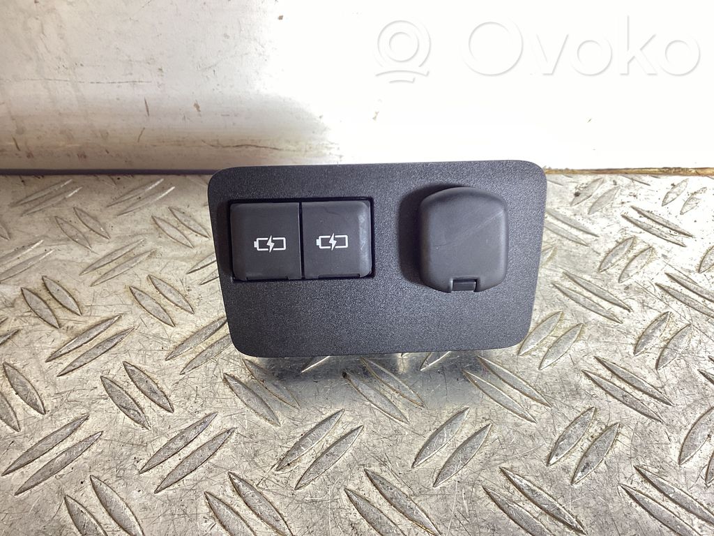 Lexus NX USB socket connector 