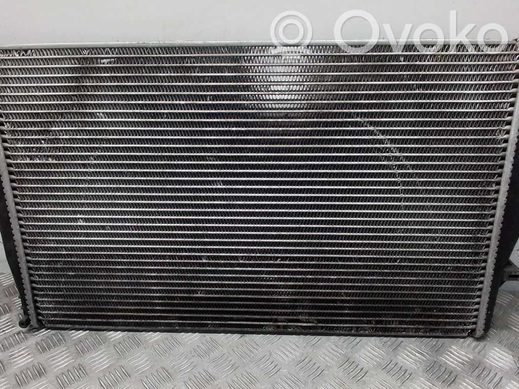 Volvo S60 Interkūlerio radiatorius 