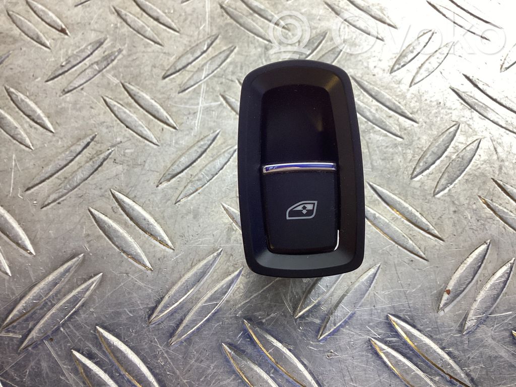 Porsche Cayenne (92A) Electric window control switch 