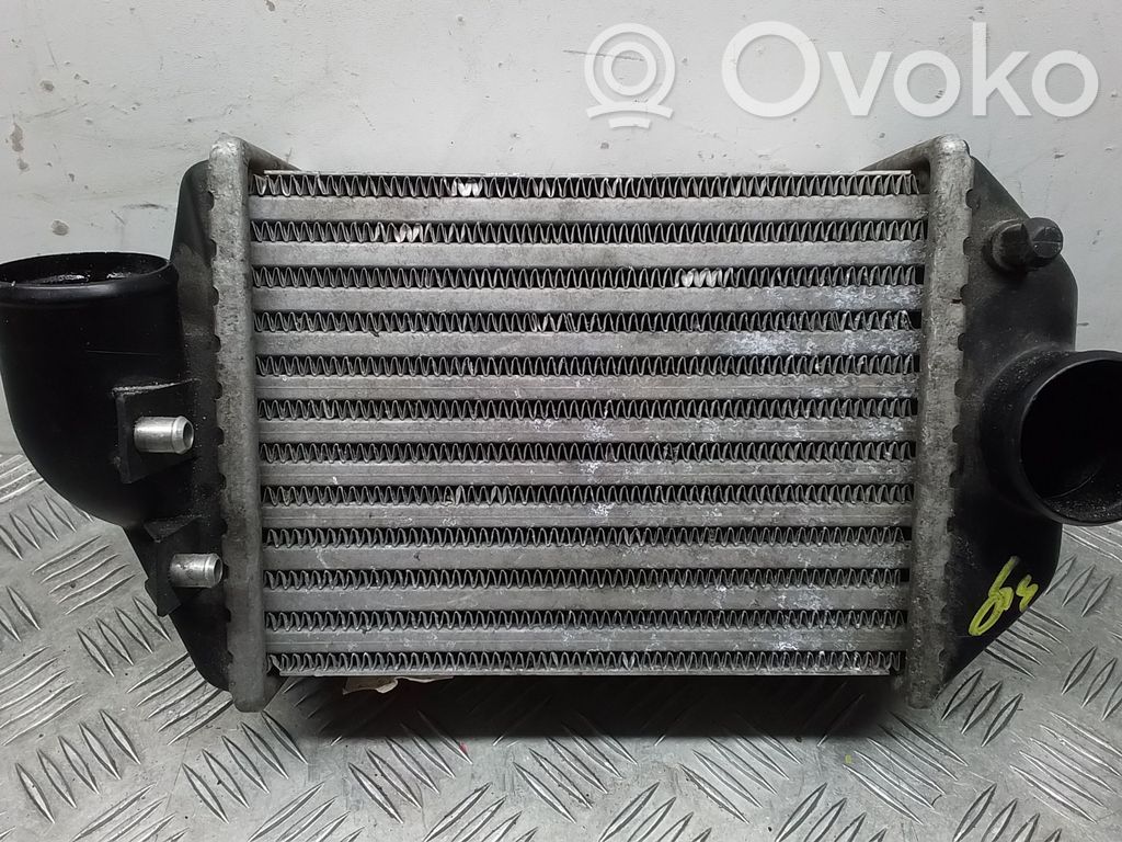 Audi A6 S6 C5 4B Interkūlerio radiatorius 