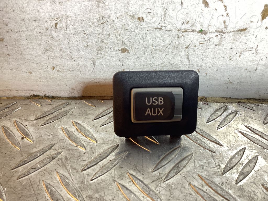 Lexus RX 450H USB socket connector 