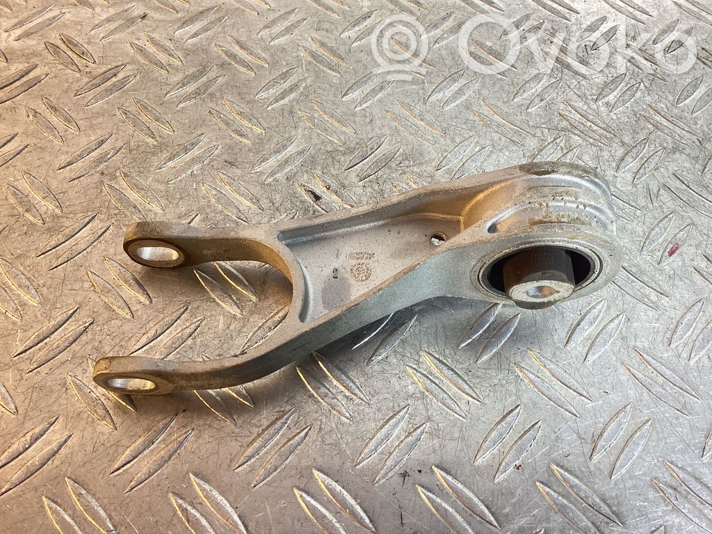 Porsche Macan (95B) Engine mount bracket 