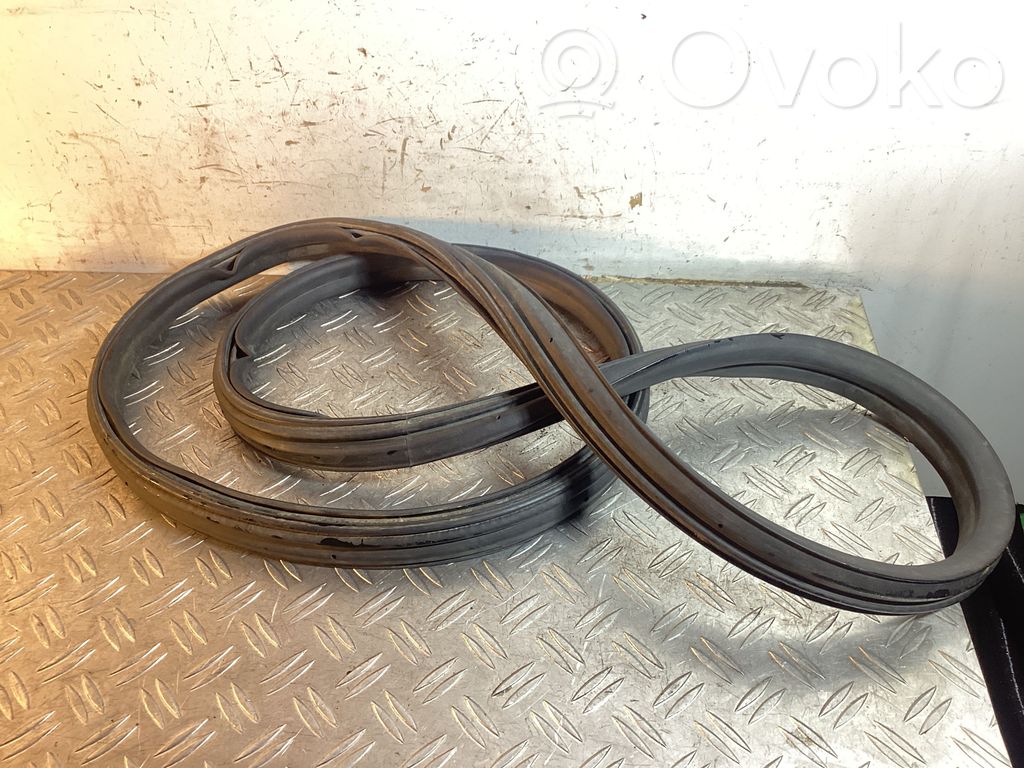 Tesla Model 3 Engine compartment rubber 