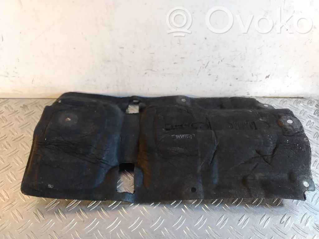 BMW 5 F10 F11 Izolacja termiczna / wygłuszenie pokrywy / maski silnika 