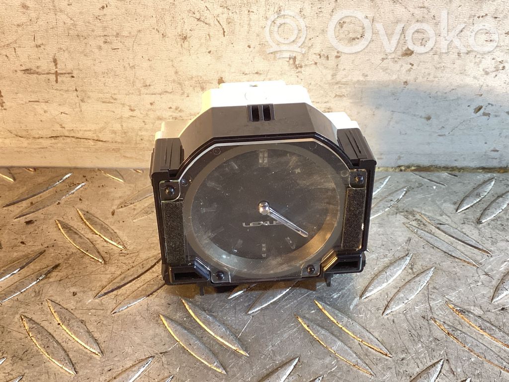 Lexus IS III XE30 Reloj 