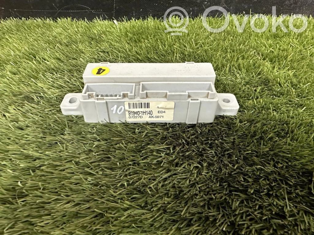 Unidad de control/módulo del motor   919401H140