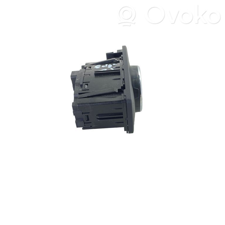 Ford Edge II Light switch 
