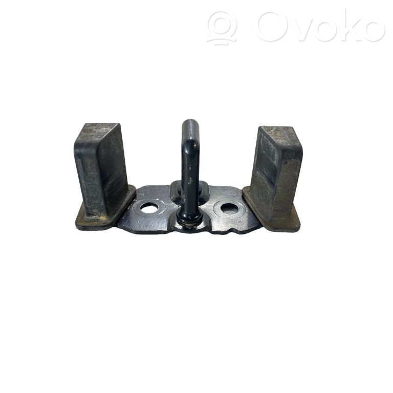 Ford Escape IV Trunk lock loop 
