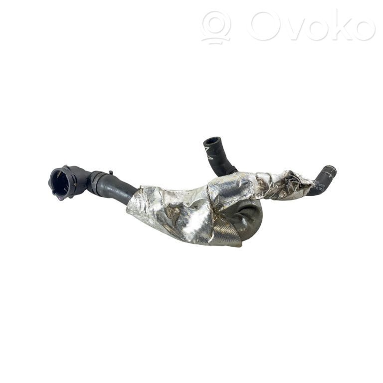 Audi Q3 F3 Conductă/furtun lichid de răcire motor 