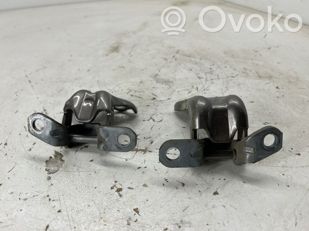 Subaru Forester SK Set balamale ușă spate 