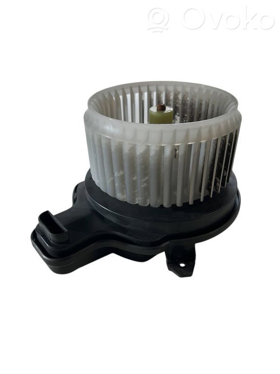 Ford Explorer VI Ventilator aerotermă 