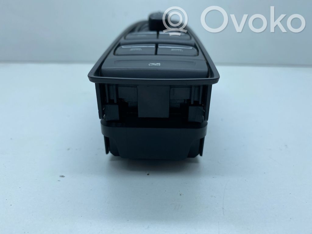 Subaru Outback (BT) Przyciski szyb 