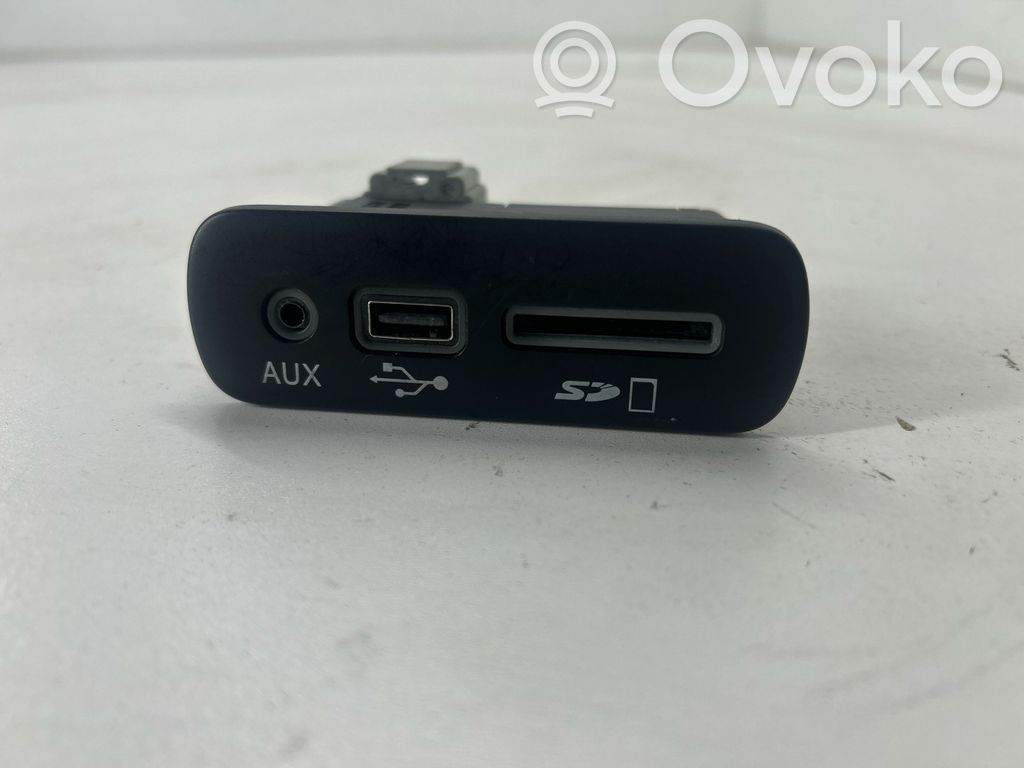 Dodge Charger USB-Anschluss 