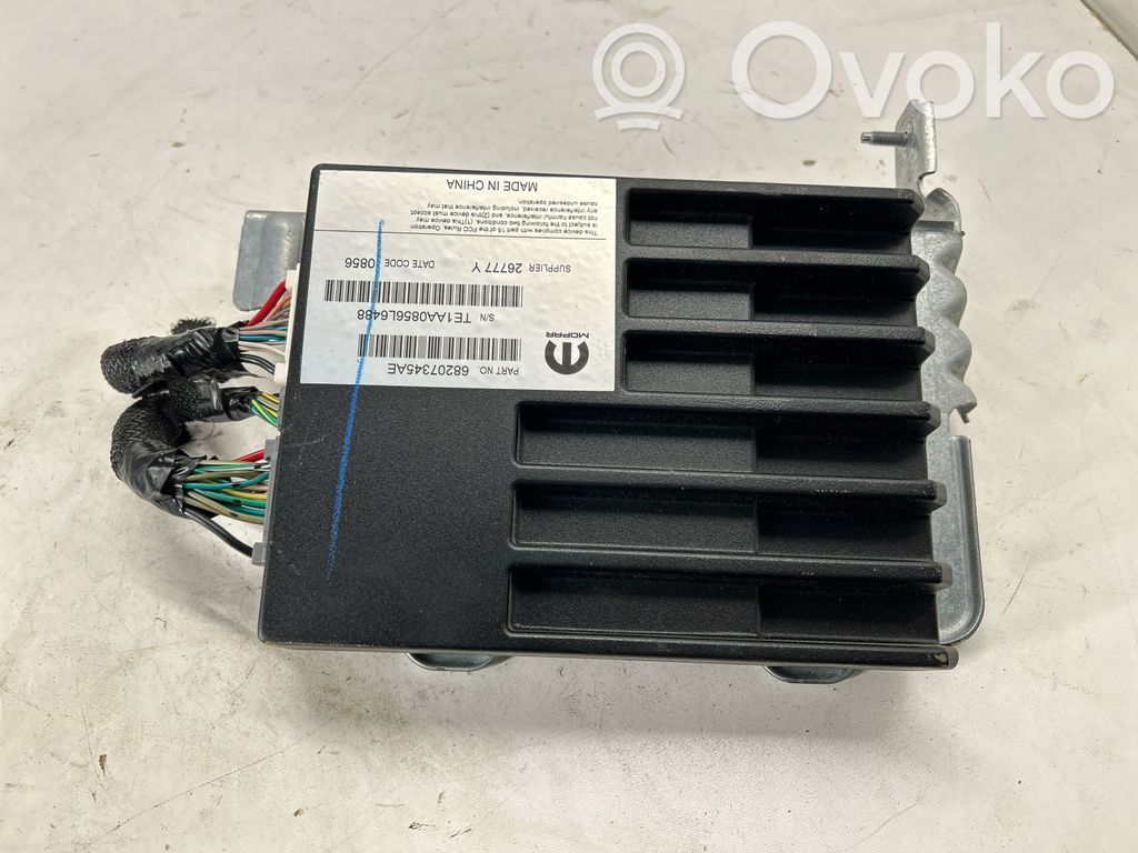 Chrysler Pacifica Sound amplifier 