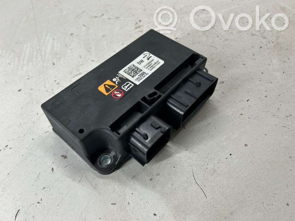 Buick Encore I Airbag control unit/module 