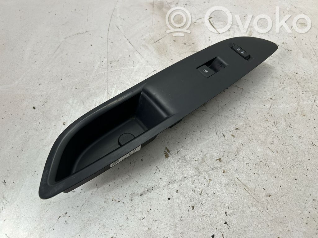 Buick Encore I Electric window control switch 