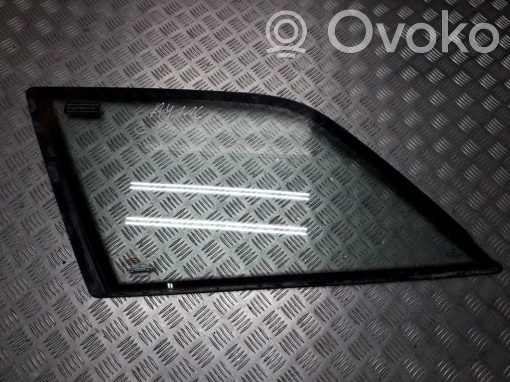 Rear side window