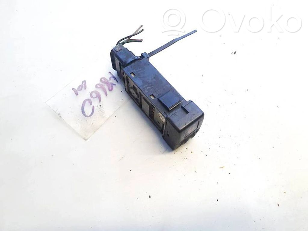 Bouton commande réglage hauteur de phares   134139,134139