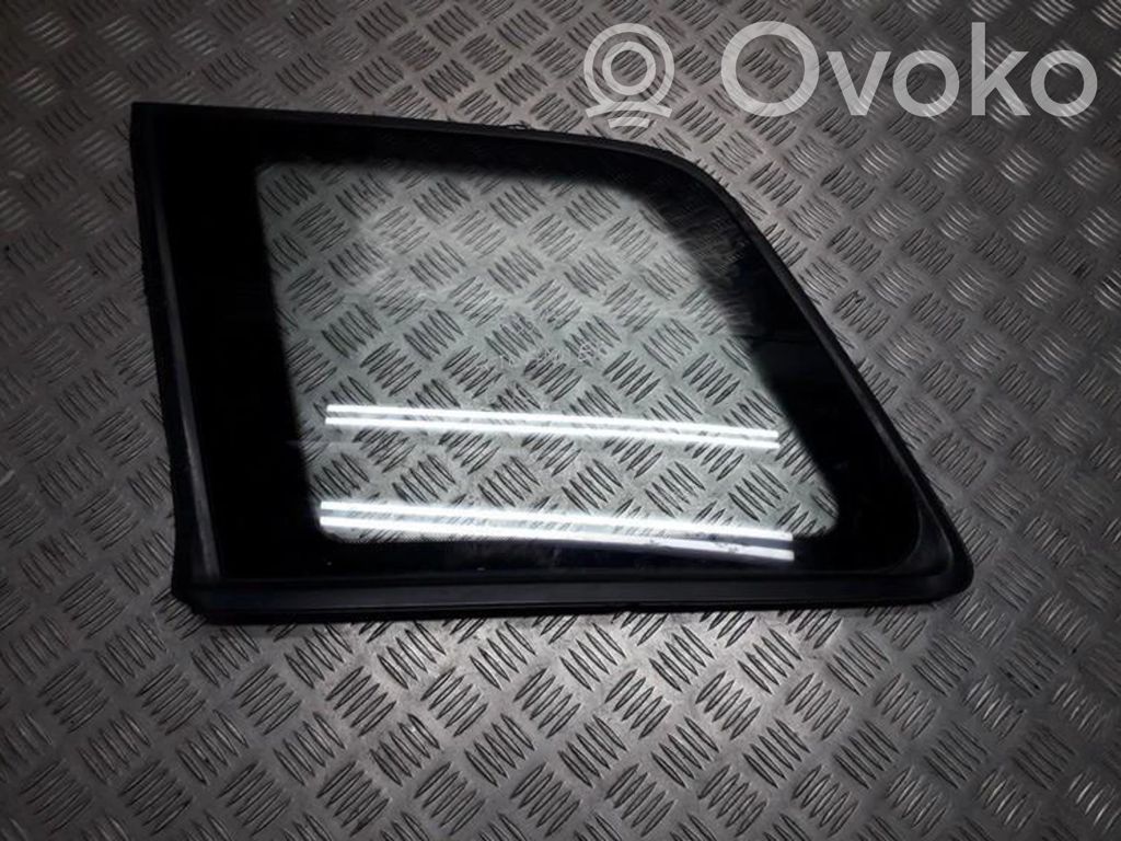 Rear side window