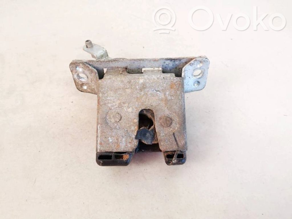 Opel Corsa B Tailgate/trunk/boot lock/catch/latch