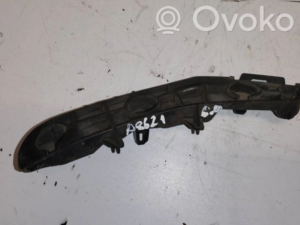 Toyota Avensis T270 Suport montare bară spate