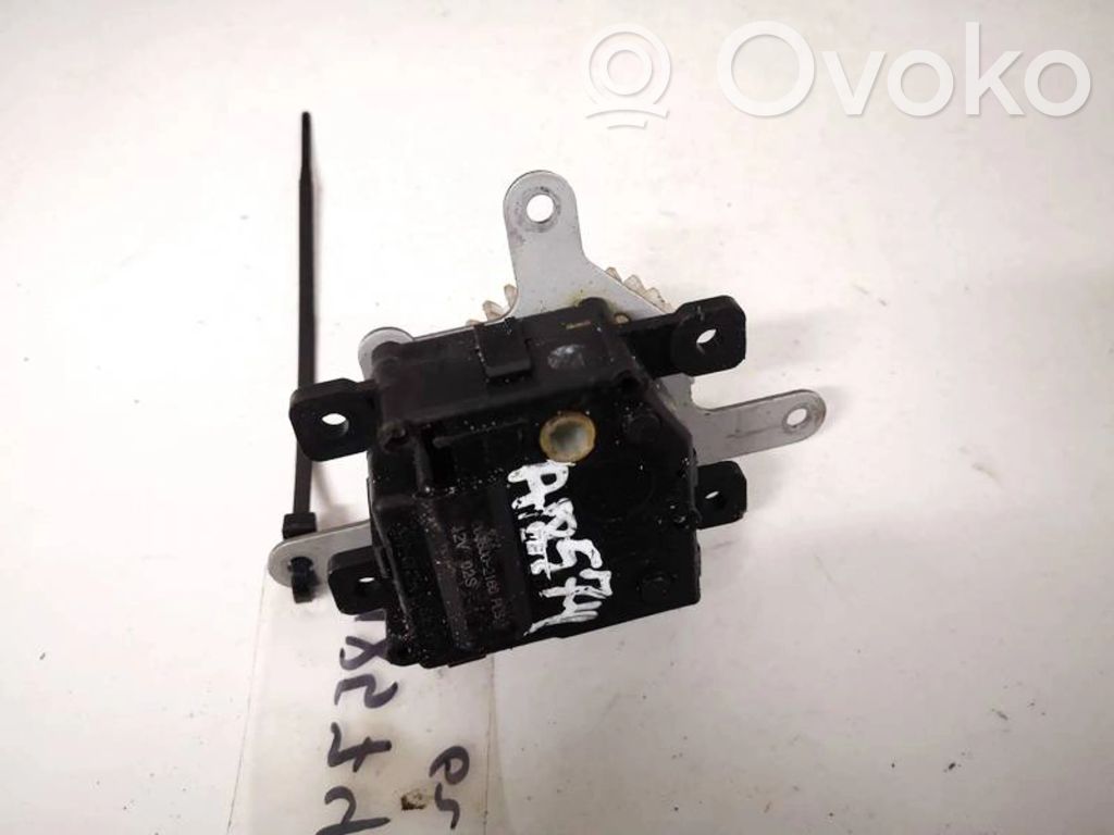 Toyota Avensis T270 Motorino attuatore aria
