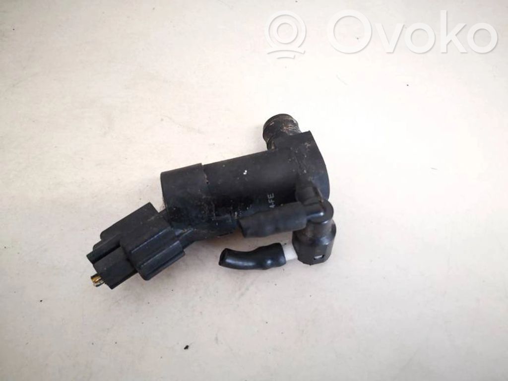 Volvo V50 Pompa spryskiwacza szyby przedniej / czołowej 