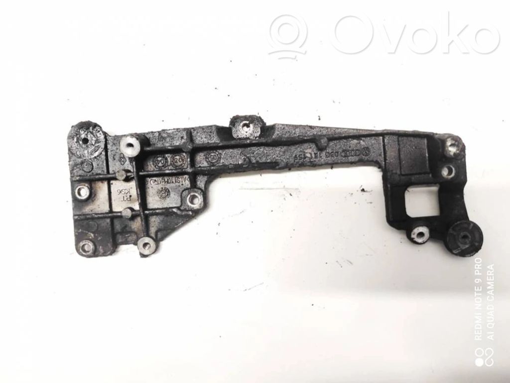 Volkswagen PASSAT B6 Suport motor 