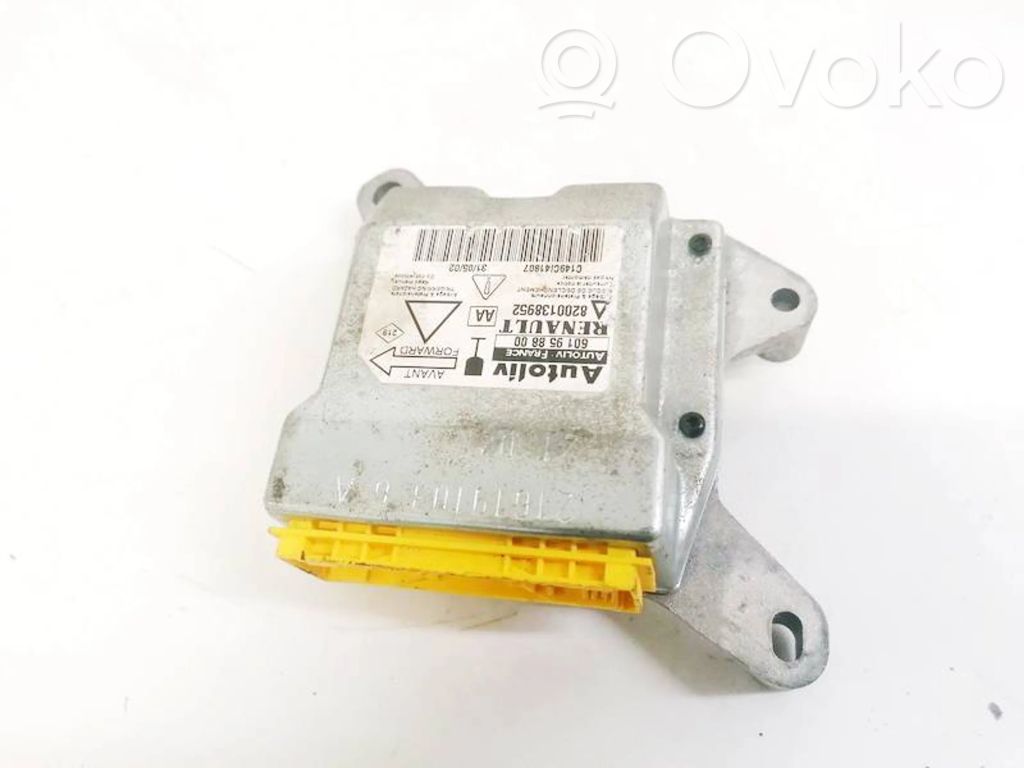 Centralina/modulo airbag   8200138952,601958800,601958800,8200138952