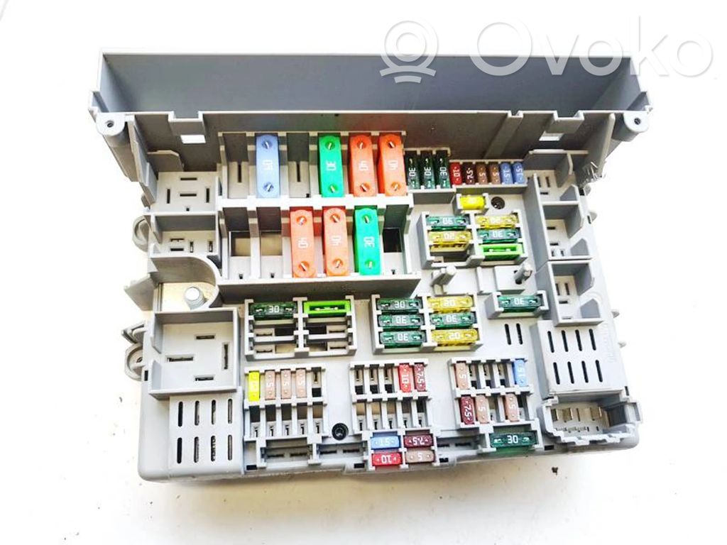 BMW 3 E90 E91 Fuse box set 