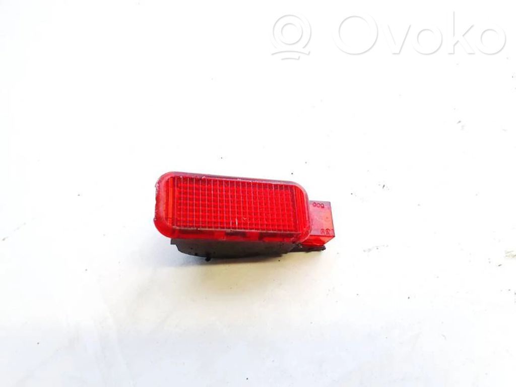 Audi A4 S4 B6 8E 8H Éclairage intérieur porte arrière