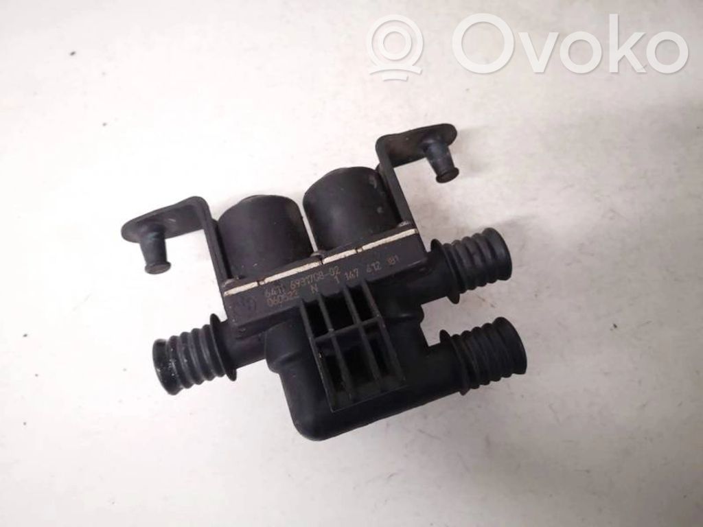 BMW 5 E60 E61 Apsildes radiatora vārsts (-i) 