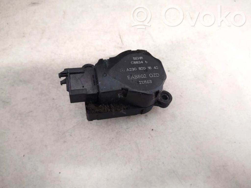 Mercedes-Benz C W203 Motor/actuator clapetă aer 