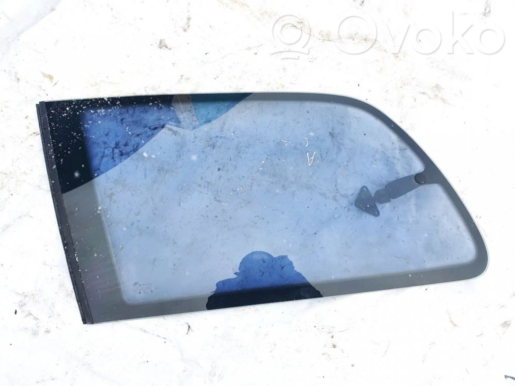 Rear side window