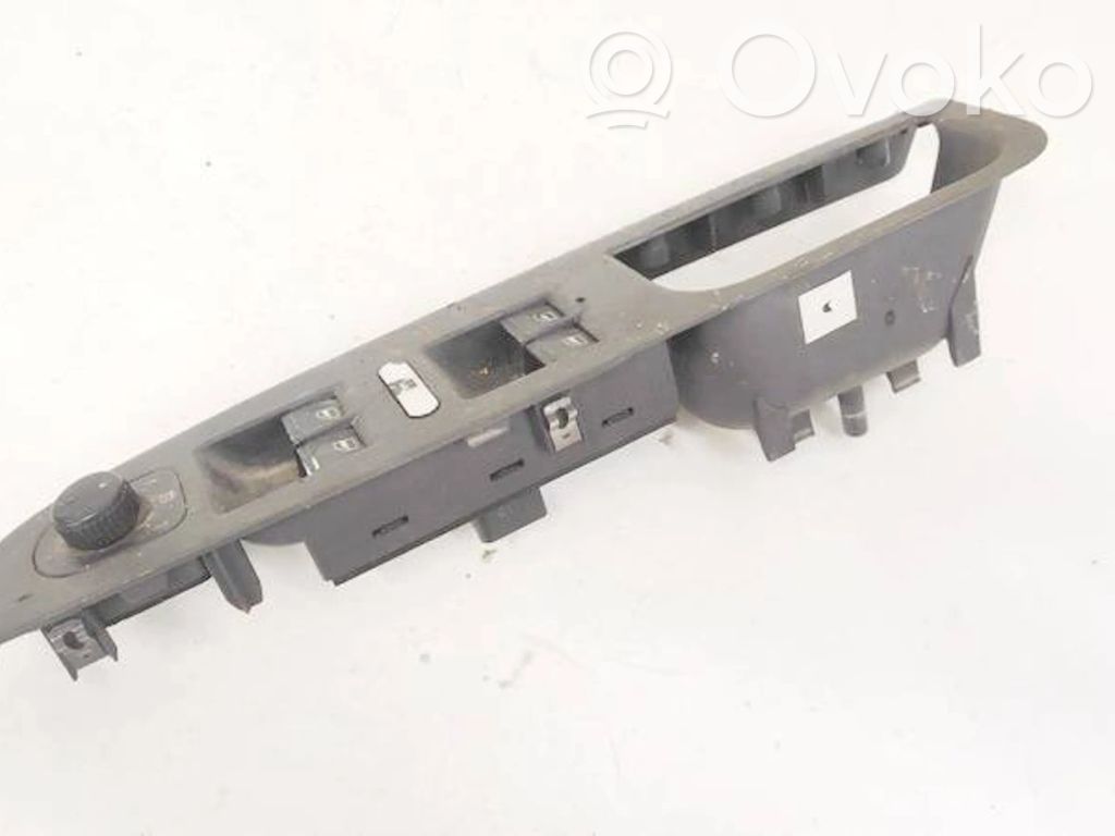 Comutator comandă geamuri electrice   1K4868049B,1K4868049B