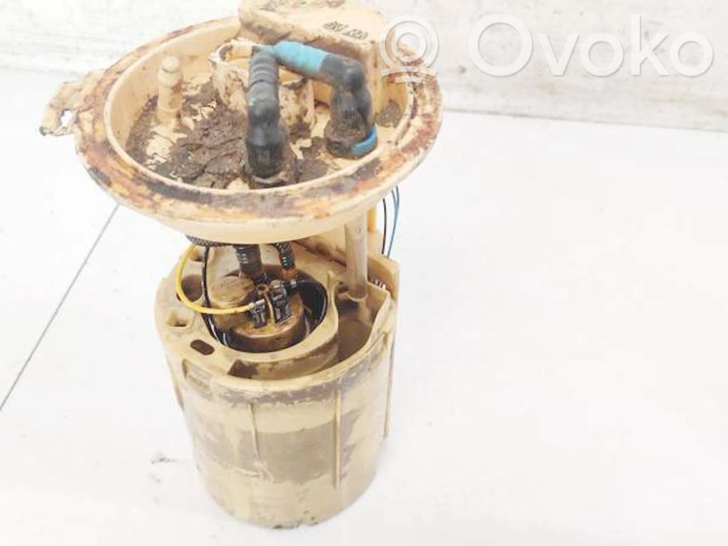 Volkswagen Golf V Pompa carburante immersa