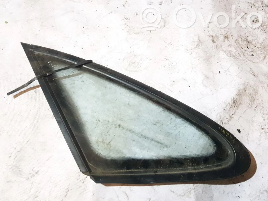Rear side window