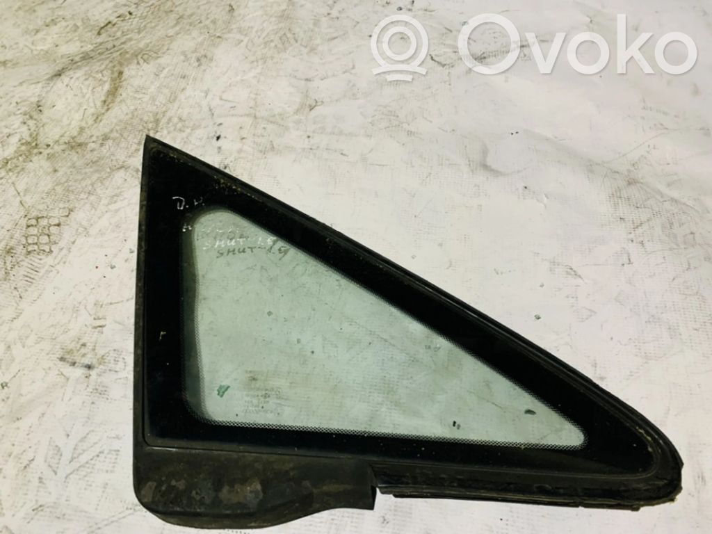 Honda Shuttle Fenêtre triangulaire avant / vitre