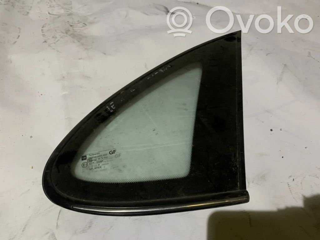 Rear side window