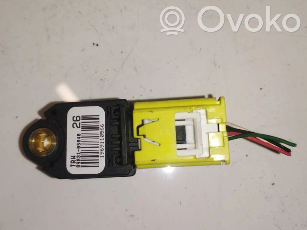 Toyota Avensis T270 Sensore d’urto/d'impatto apertura airbag