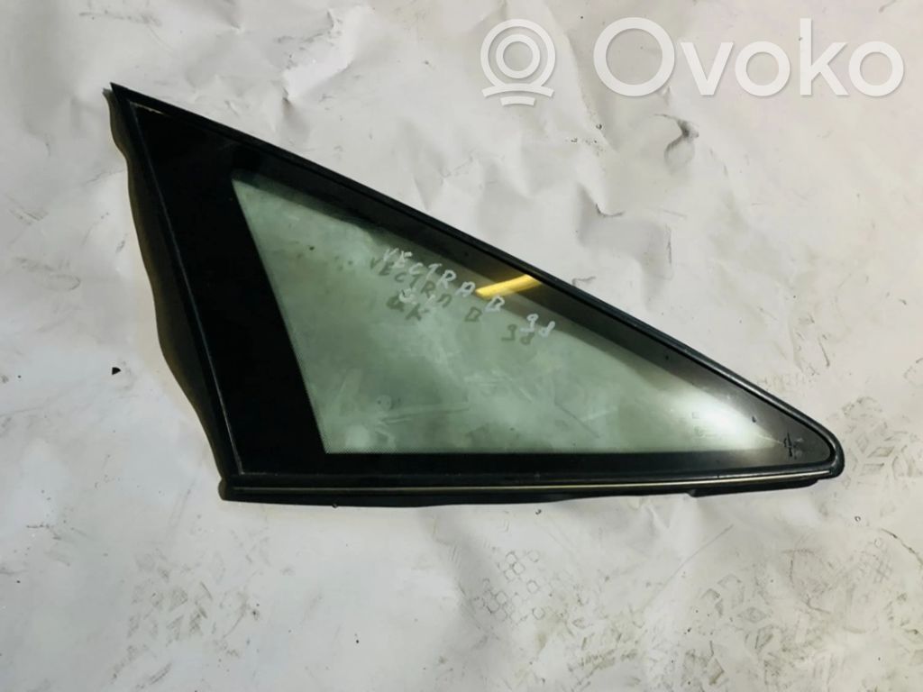 Rear side window