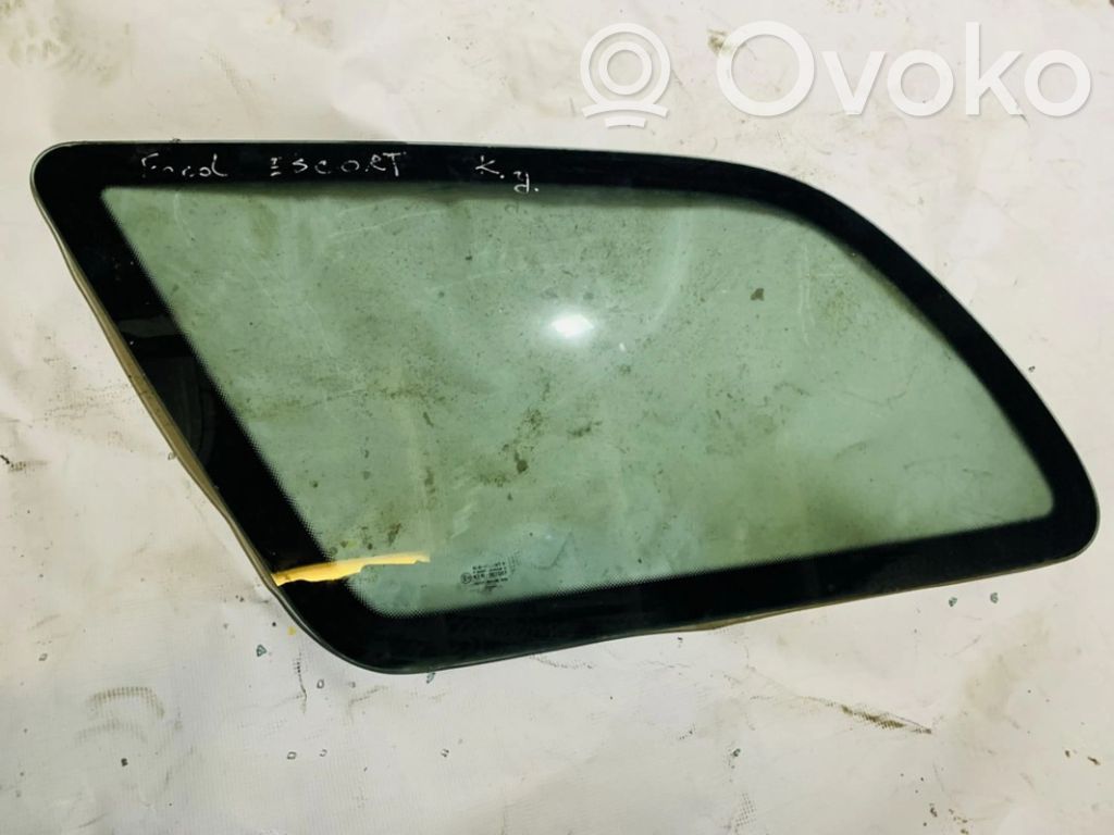 Rear side window