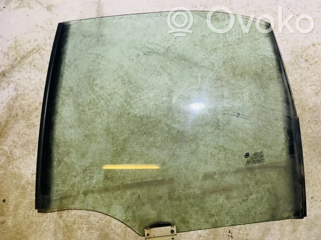 Opel Omega B1 Geam ușă spate 