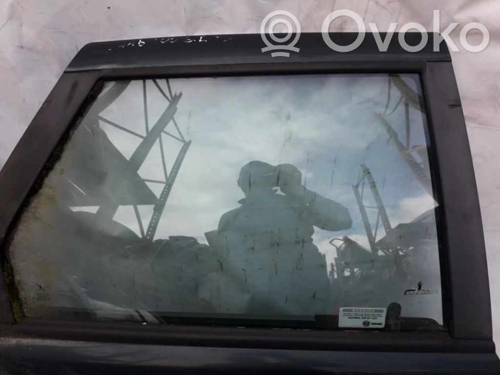 Fenster Scheibe Tür hinten